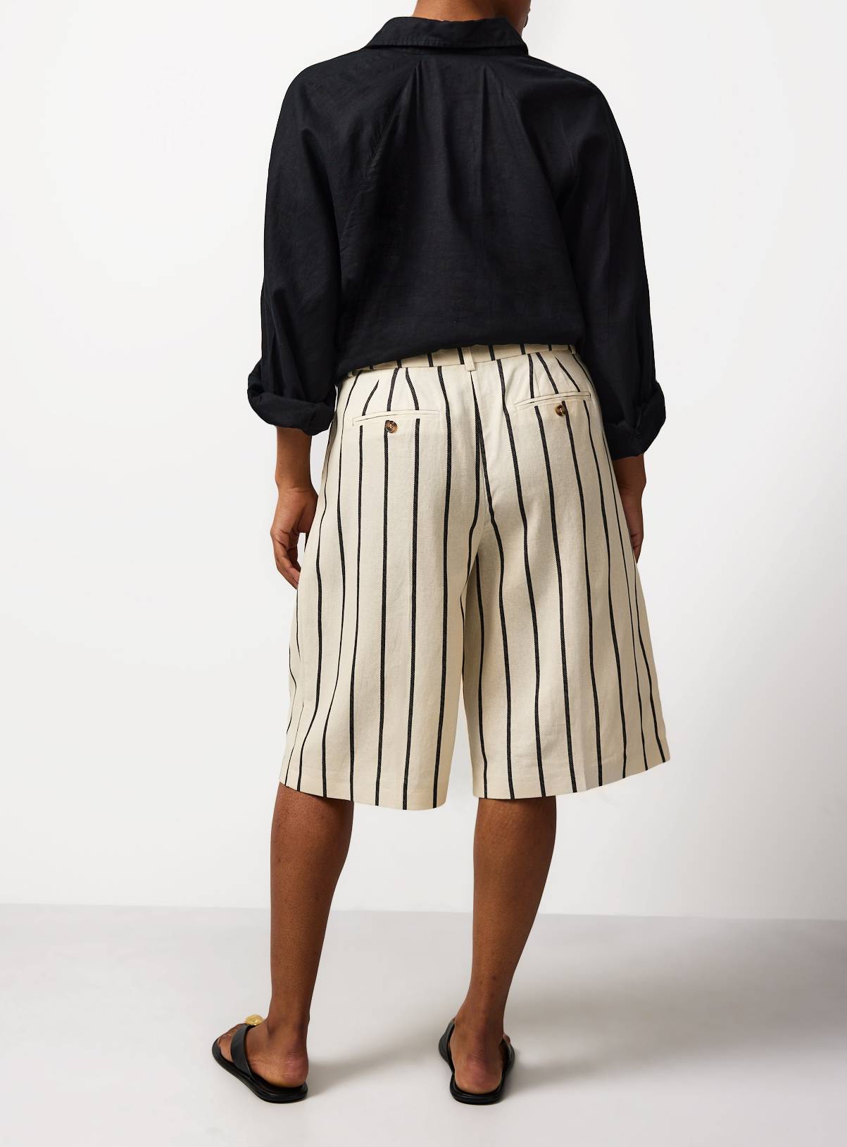 Cream Stripe Tailored Linen Blend Jorts 10 - Image 4